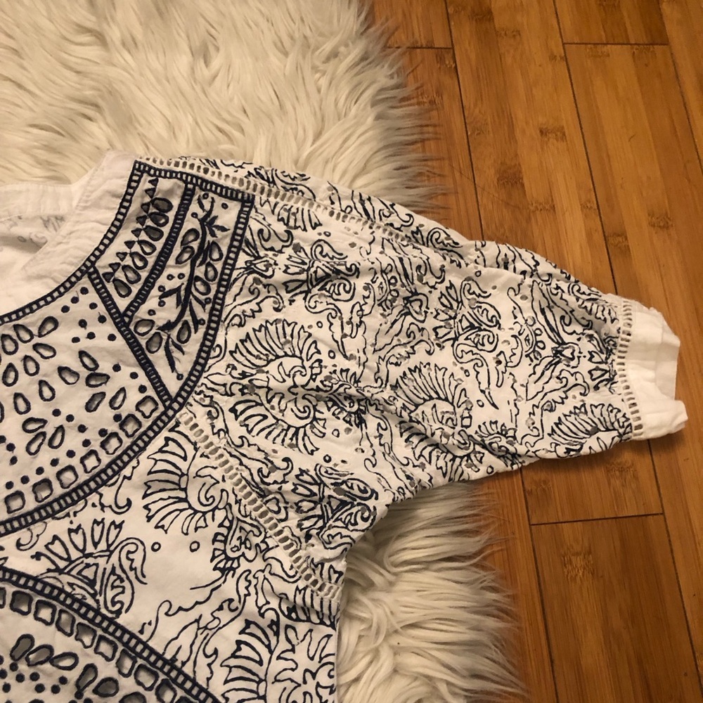 Anthropologie Maeve Ester Eyelet Embroidered Scalloped Blue White Top size XS/S - Picture 7 of 15